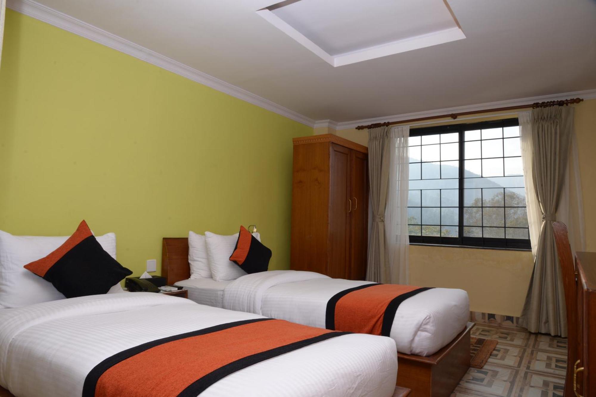 Hotel Raniban Arcade Pokhara Zewnętrze zdjęcie