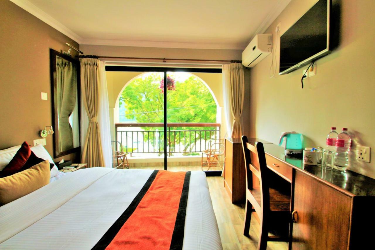 Hotel Raniban Arcade Pokhara Zewnętrze zdjęcie