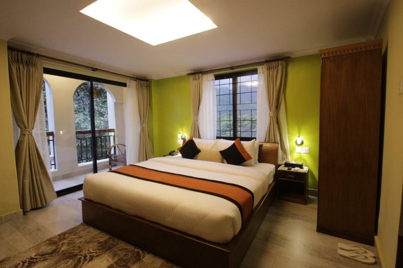 Hotel Raniban Arcade Pokhara Zewnętrze zdjęcie