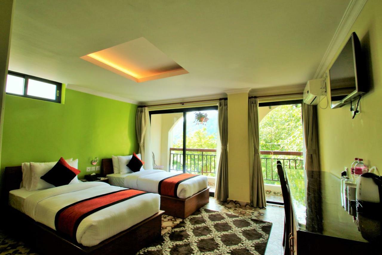 Hotel Raniban Arcade Pokhara Zewnętrze zdjęcie